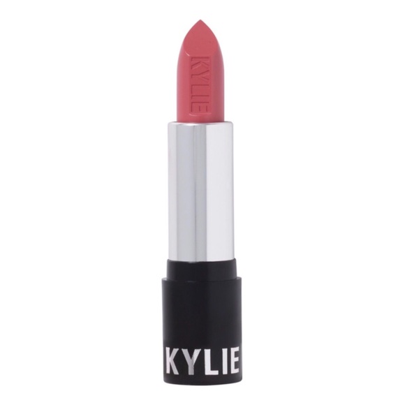 Kylie Cosmetics Creme Lipstick in Passion